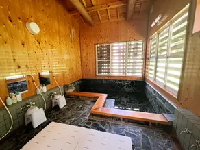 AKANE Hostel あかね天然温泉旅館 - Image 4