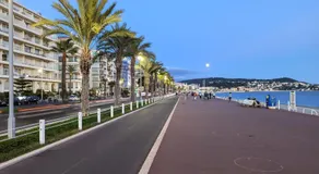 1 Min to the Beach Apartment - Kitchen - Tramway - Air Conditioner - Wifi - Promenade Des Anglais - Image 3