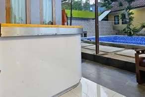 Urbanview Orchid Guest House - Image 5