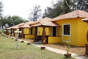Lamour Beach Resort - Image 4