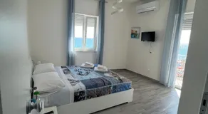 La Finestra Sul Mare - Image 2