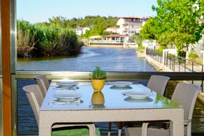 Olive Branch Hotel - Image 5
