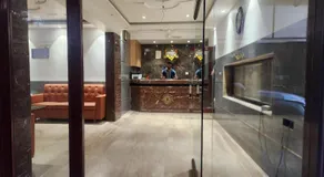 Hotel Metro Palace L&B - Image 2