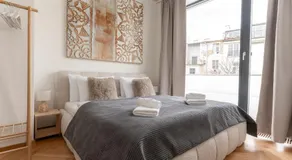 Oomph Apartments - Image 2