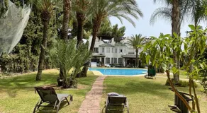 Spacious house with private pool next to Golf Club - Image 4