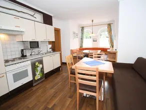 Spacious Holiday Home in Goldegg near Ski Area - Image 4