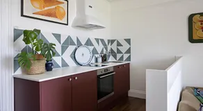 Paramount Apartments Ilfracombe, arty seaside holiday apartments - Image 3