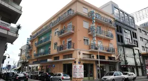 Hotel Avra - Image 3