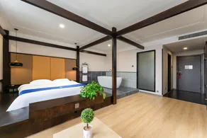 Super 8 Hotel (Qingzhou Ancient City Wangfu) - Image 2