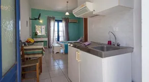 Contaratos Holiday Lettings - Image 5