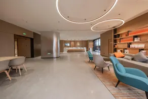 H Hotel (Chongqing Jiefangbei Pedestrian Street Branch) - Image 3