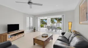 Island Views Six - 3 Bedroom Apartment - Image 2