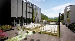 Bao House Pool Villa - Image 4