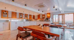 TS Park Hotel - Image 3