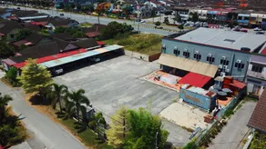 V HOTEL - Image 5
