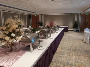 Quzhou Hotel Yingbin Building - Image 5