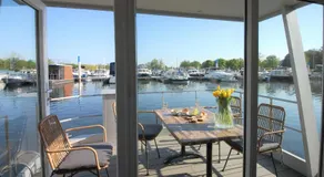 Tiny floating house, Mallorca - Image 4