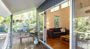 Boathouse 1 Hyams Beach - Image 5