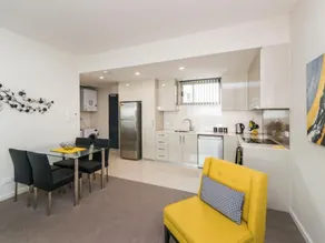 Campbell St - Image 4
