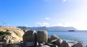 Boulders Beach House - Image 3