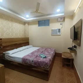 HOTEL SUKHMANI - Image 2