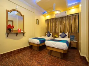 OYO Hotel Padma Krishna Near Lal Mahal - Image 5