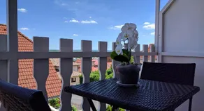 Valloris Apartments - Image 5