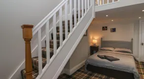 Flat 2 23 Hyde Park Road - Image 3