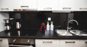 Ziva Apartment - 4th floor - Renovated 2019 - Image 5