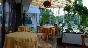 Hotel Le Baron - Image 4