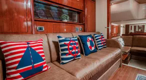 All-included private charter - Image 2