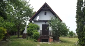 Balassa Weekendhouse - Image 5
