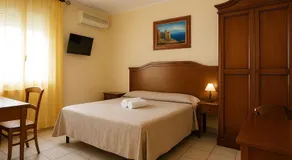 Hotel Colosseo Colleferro - Image 2