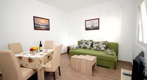 Apartments Centar Sutomore - Image 5