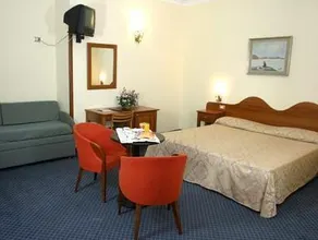 Hotel Vittoria - Image 4