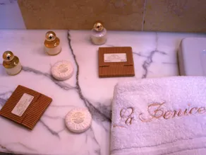 Dimora Palazzo La Fenice - Image 5