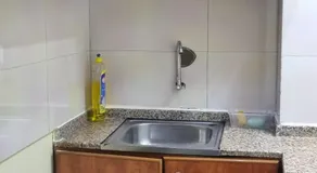صالة نوم مشتركة للإناث 3 أسرّة في الجاهلي - Image 3