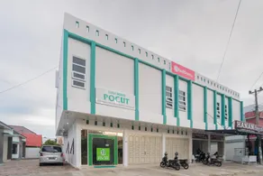 RedDoorz Syariah near Pelabuhan Ulee Lheue Banda Aceh - Image 3