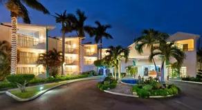 Blue Horizon Hotel - Image 3