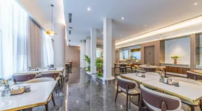 Atour Hotel Panzhihua East District Jinhai Century City - Image 2