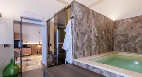 Buone Maniere Exclusive Rooms - Image 3