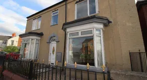 Dinnington House Dinnington by Smart Corporate Stays - Image 5