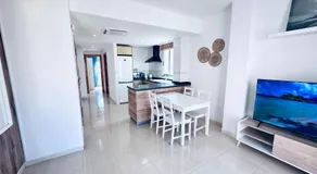 Apartamento Familiar a 1 Min del Mar - Image 2