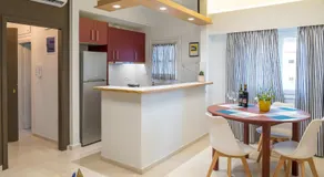 CHROMA Lodge Rafina - Image 3