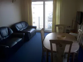 Eton Court Apartments - Image 5
