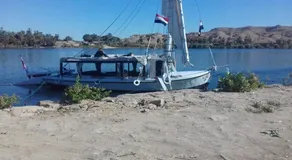 sailboat - Image 5