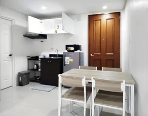 602 One Pontefino Tower - Image 4
