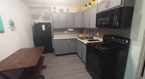 Welcome to Pineapple House!  No Cleaning Fee!...  - Image 2