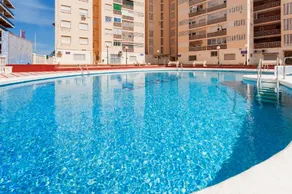 Appartement adapté aux familles avec terrasse, jardin et piscine | À côté de la plage | Avec animaux autorisés - Image 3