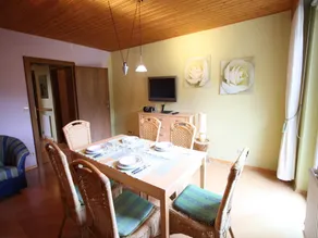 Apartment in Krispl near Hiking Trails - Image 4